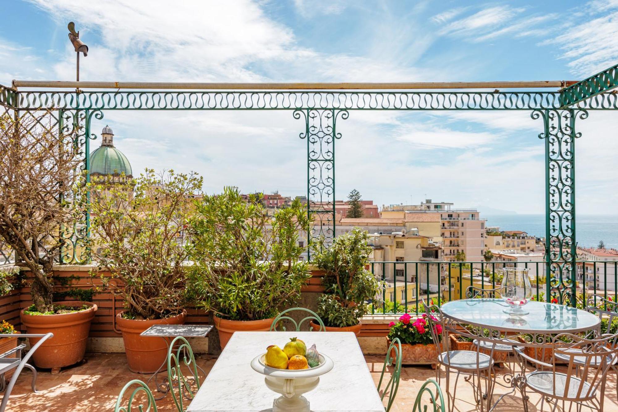 Maison d'hôtes Terrazza Monteroduni 16 Naples
